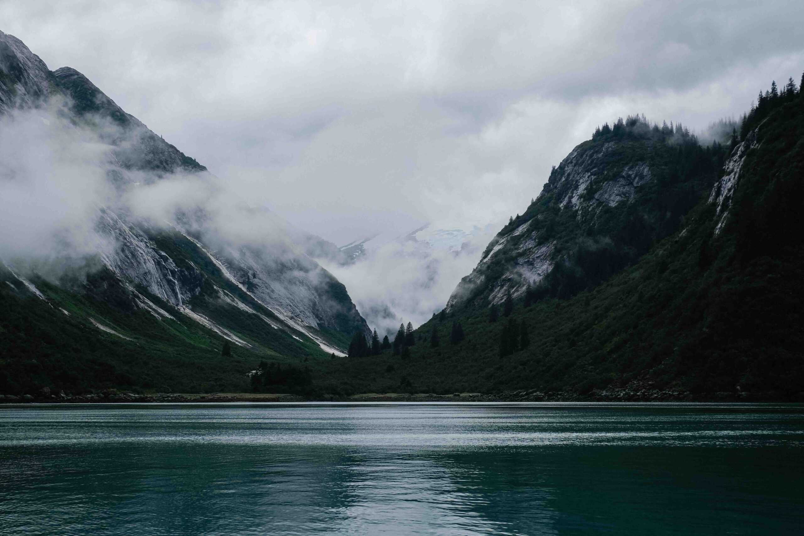 5 Days in Juneau Without a Cruise Ship: Glaciers, Whales & a Floatplane Feast